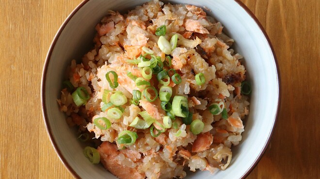 オサカナ喫茶イエローテイル - メイン写真: