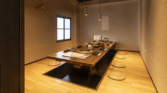 Hishimekiya Kobe Ekimae Ten