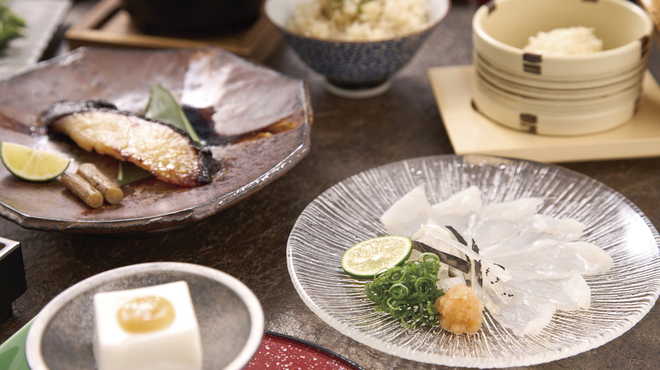 梅の花 横浜スカイビル店 - メイン写真: