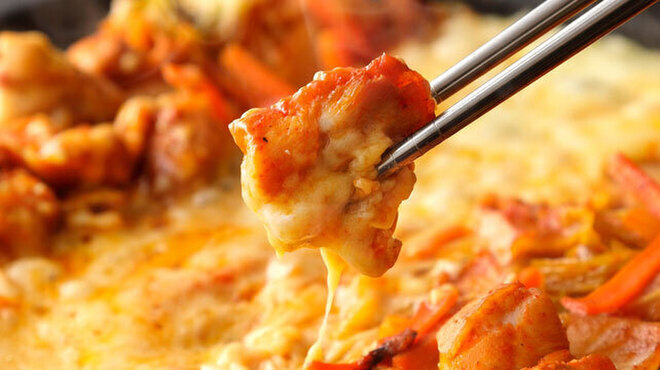 韓国料理＆生サムギョプサル ビビサム - メイン写真: