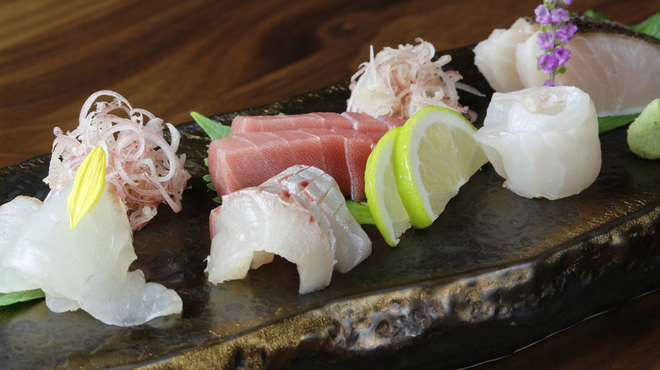 小皿料理と釜焼き KAMANO - メイン写真: