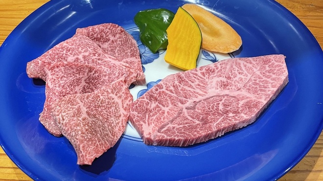 焼肉 大栄 - メイン写真: