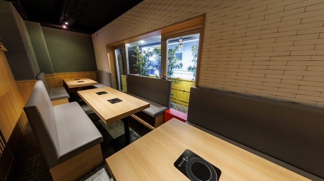 しゃぶしゃぶ すき焼き 食べ放題 和牛と豚 - メイン写真: