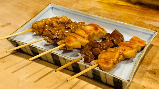 煮込み ヤマニ - メイン写真: