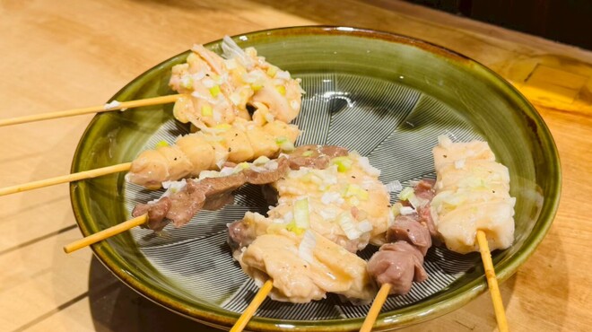 煮込み ヤマニ - メイン写真: