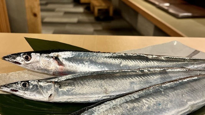 すし○ - 料理写真: