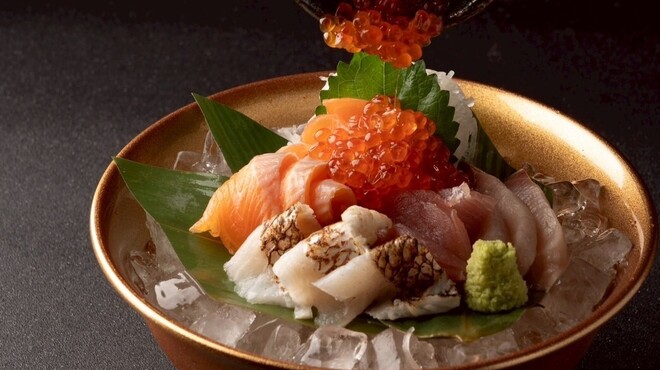 焼き鳥と日本酒 甚兵衛 - メイン写真: