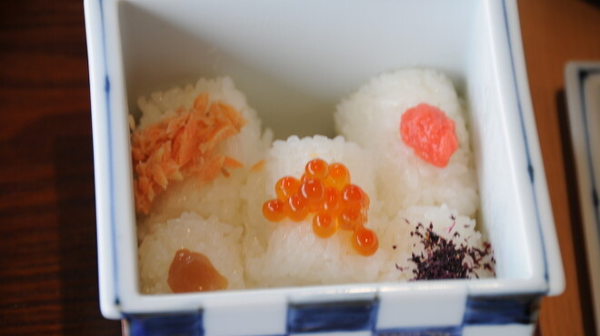 創作料理と天ぷら 秋月 - 料理写真:四季膳　お弁当弐の段
