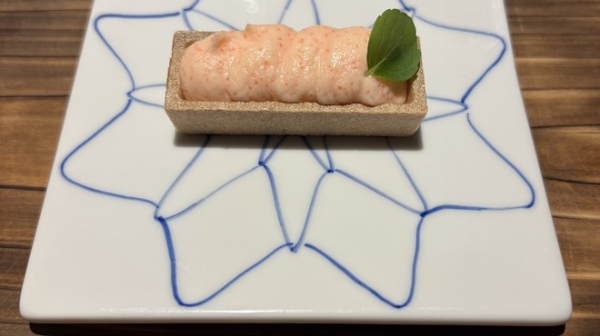 ラ メゾン ヒトトキ - 料理写真:アミューズ(明太子とポテトの最中) 