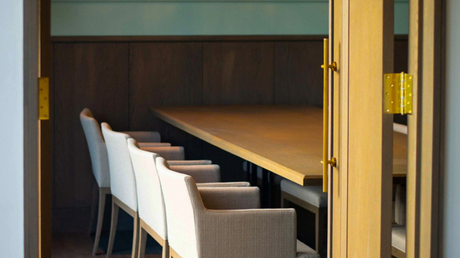 COLONIAL BEACH - メイン写真: