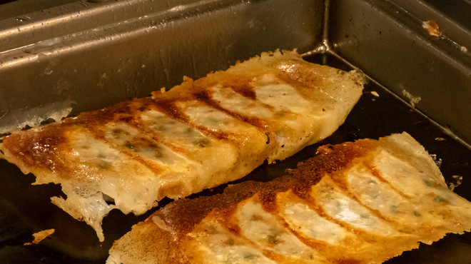 餃子とどて煮　うさぎ屋 - メイン写真: