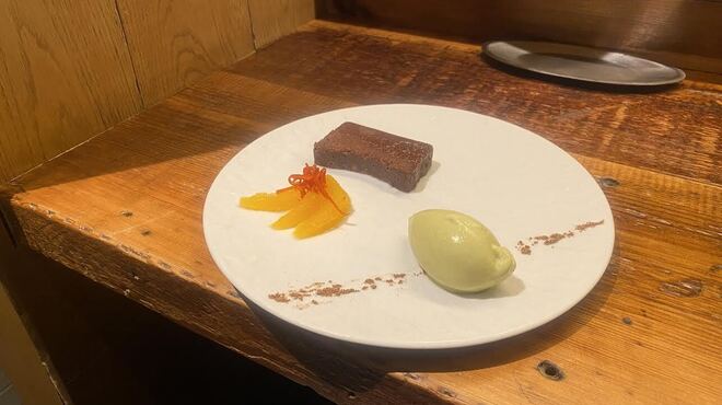 赤坂 Na Camo guro - メイン写真: