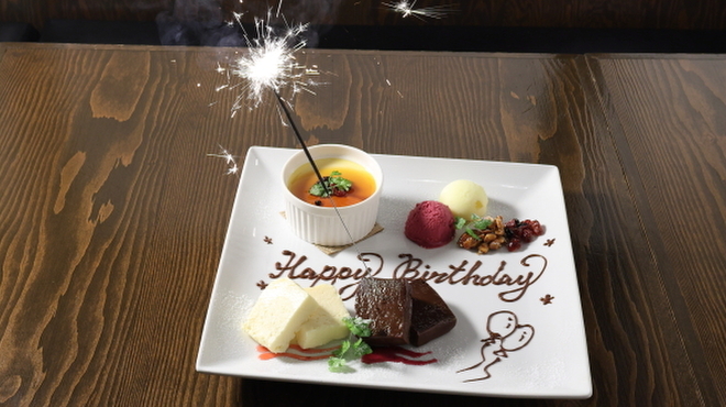 ひいき屋 - メイン写真: