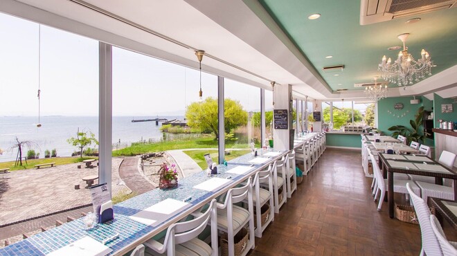 Rcafe at Marina - メイン写真: