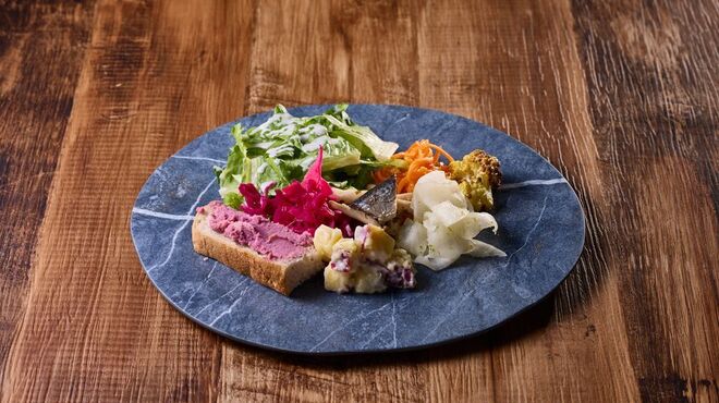 MEDI - メイン写真: