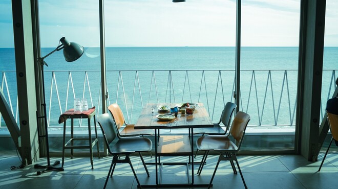 Double Doors NAVY - メイン写真: