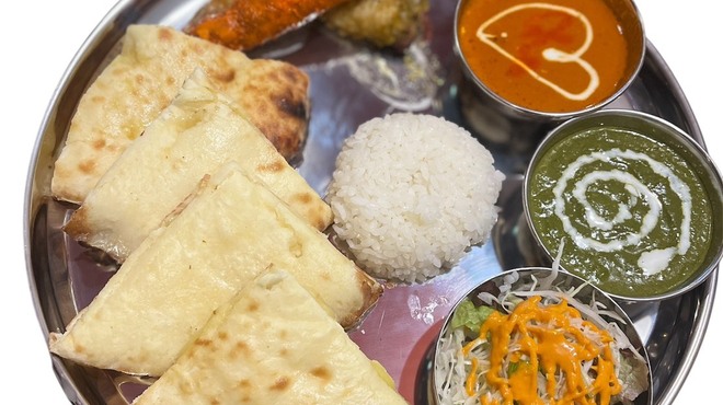 BROTHERS インドネパールレストラン - メイン写真: