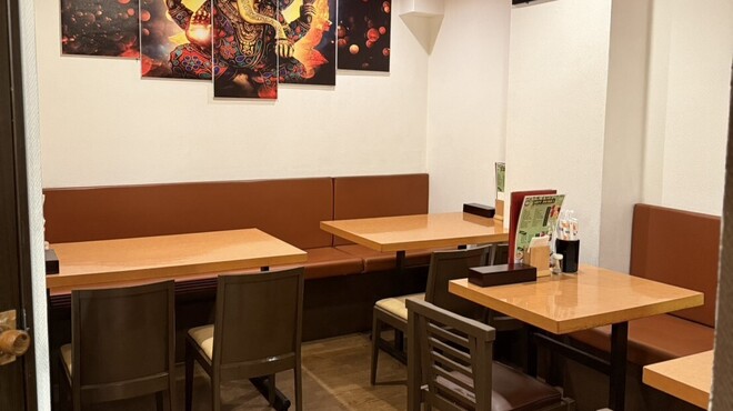 BROTHERS インドネパールレストラン - メイン写真: