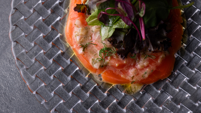 grigio la tavola - メイン写真: