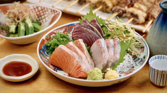 梅酒 居酒屋 彩 - メイン写真: