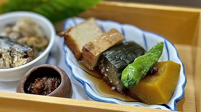 佐とう - 料理写真:季節の炊き合わせ