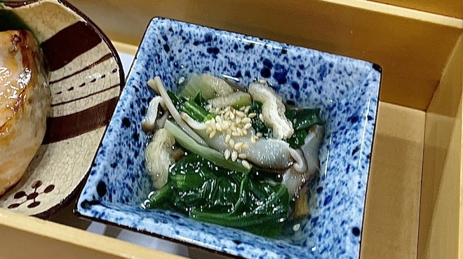 佐とう - 料理写真:小松菜と椎茸