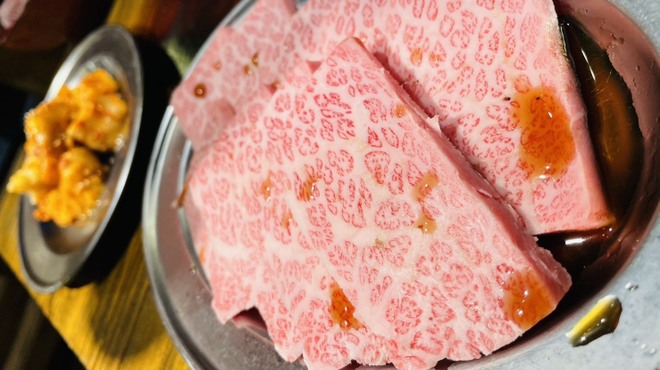 七輪焼肉ばかとあほ - メイン写真: