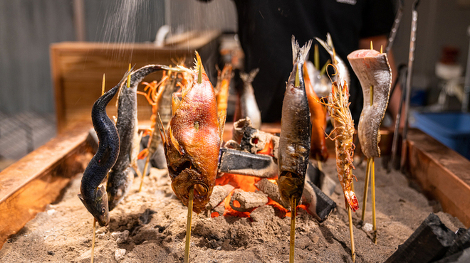 新橋酒場 横綱 - メイン写真: