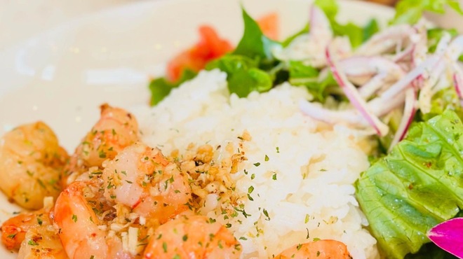 RICH - メイン写真: