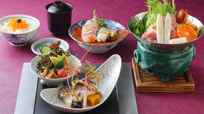 和処 よしの - 料理写真:【霜月】昼の旬会席「山茶花」