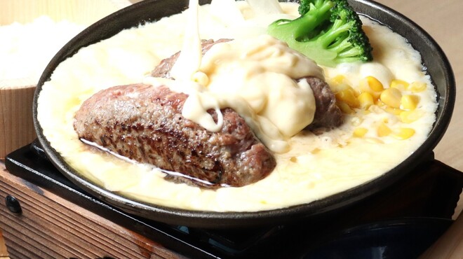 とろけるハンバーグ福よし - メイン写真: