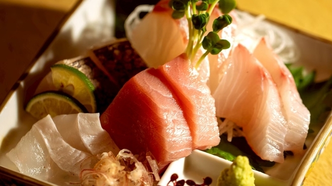 おでんと鴨蕎麦居酒屋 じんべえ - メイン写真: