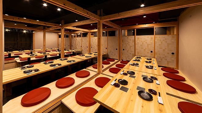 馬刺しと天草大王が自慢 居酒屋 あか屋 - メイン写真: