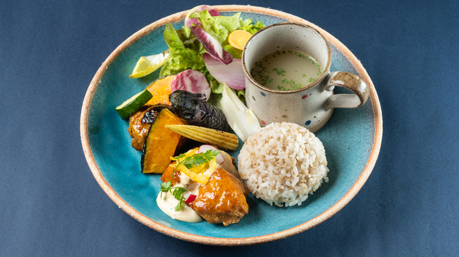 鉄板焼 鶏料理 かしわ - メイン写真: