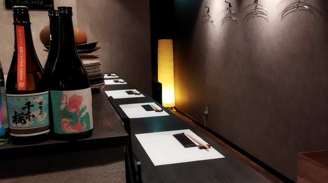 ワインと日本酒 居酒屋 Hana - メイン写真: