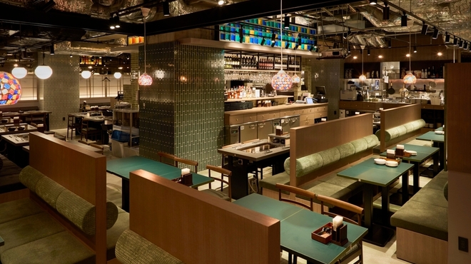 バル酒場 鉄板 - メイン写真:
