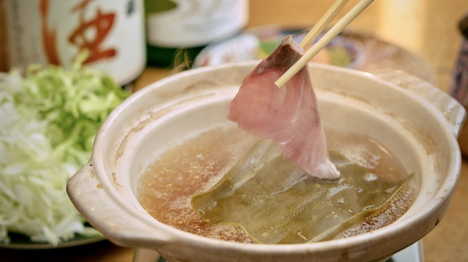 日本酒バル　Chintara - メイン写真: