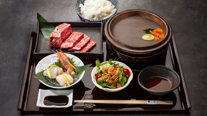 和牛焼肉 徳 - 料理写真: