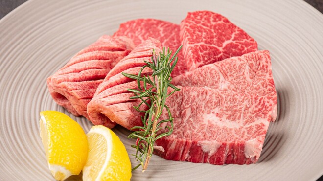 和牛とワイン 焼肉きゅうこん - メイン写真: