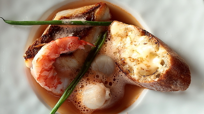 Restaurant MAEKAWA - メイン写真: