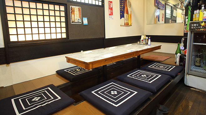 呑み喰い処 黒さん - 内観写真:掘りごたつ席（予約も承ります）