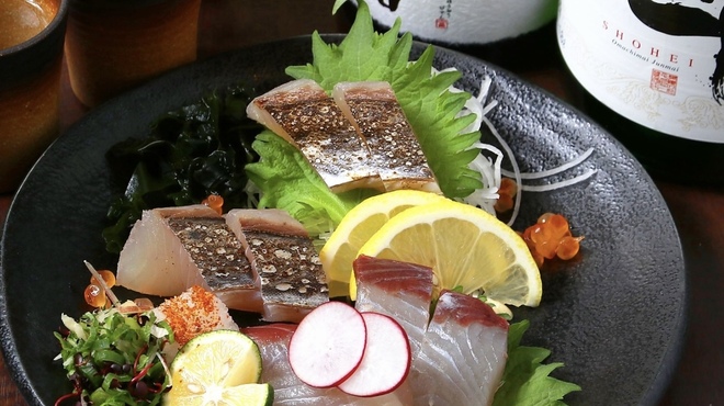 魚炉八 - メイン写真: