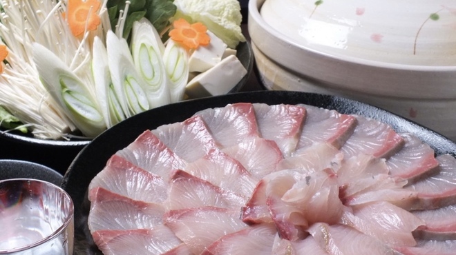 魚炉八 - メイン写真: