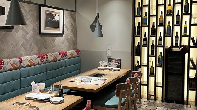 熟成和牛焼肉エイジング・ビーフ - メイン写真: