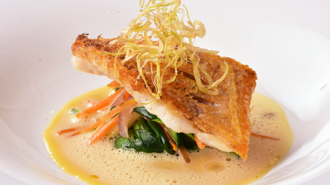 Le Grand Arbre - 料理写真:料理 甘鯛のポワレ・白ワインソース