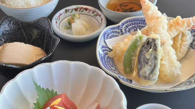 銀座 新大阪ワシントンホテルプラザ - 料理写真:お造り天ぷら
