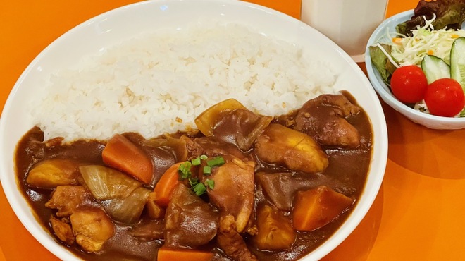 サリナ - メイン写真: