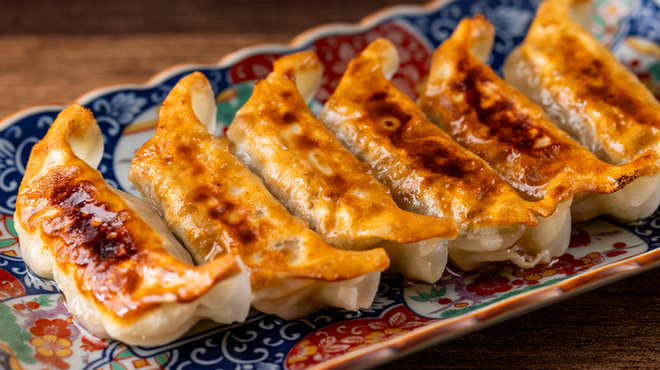 金の餃子酒場 - メイン写真: