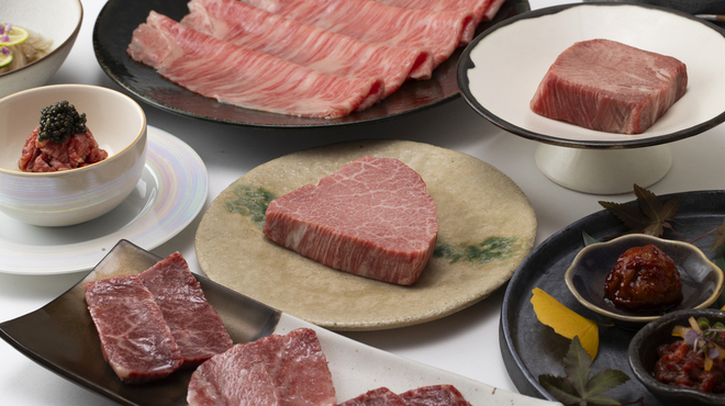 焼肉 The INNOCENT CARVERY 新丸ビル店 - メイン写真:
