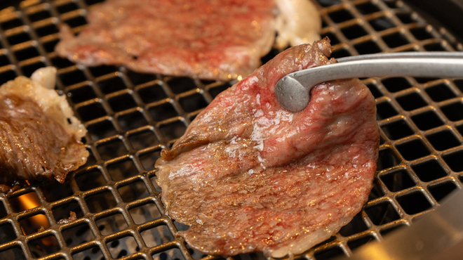 松阪牛焼肉 一升びん - メイン写真: